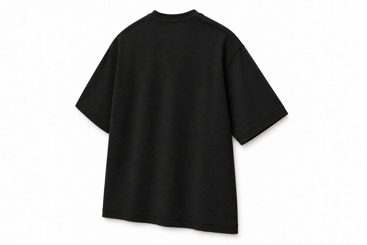 T-shirt oversize CROWNED BY CHAOS noir – vue trois quarts dos